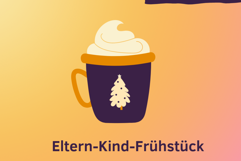 Weihnachtliche Tasse mit Überschrift Eltern-Kind-Frühstück