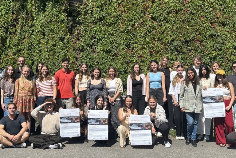 Teilnehmerinnen und Teilnehmer der Summer School PASSAE 2025; Foto: Universität Passau