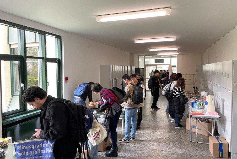 Tauschaktion von Haushaltsgegenständen an der Uni Passau
