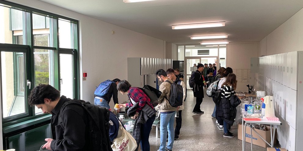 Haushaltswaren Ausgabe