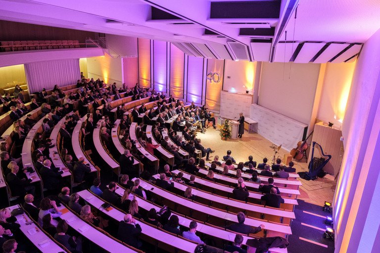 Decorative image of the tile 'Further Classes'