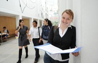 A student in the Law Faculty building (Juridicum)