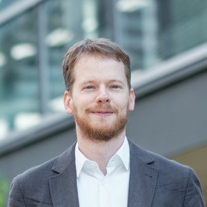 Professor Jens Zumbr&auml;gel