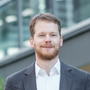 Prof. Dr. Jens Zumbr&auml;gel