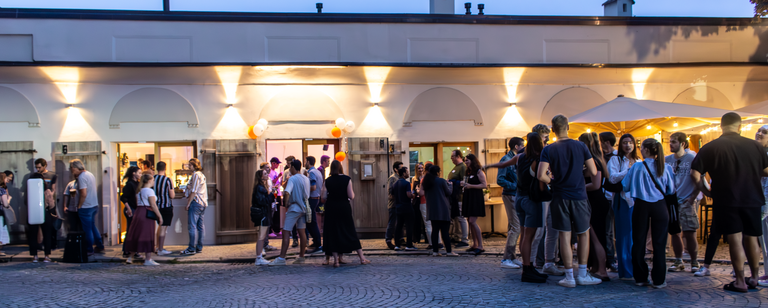 Party des AlumniClubs der Universität Passau