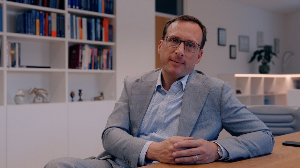 Prof. Dr. Schumann