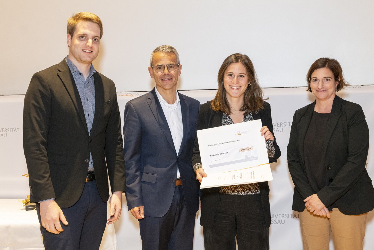 Stephan Brandler, Michael Gruber, SpardaBank Katharina Drescher Prof. Dr. Bettina Noltenius, Vizepr&auml;sidentin f&uuml;r Lehre