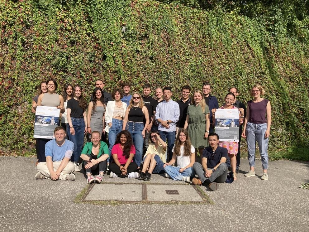 Teilnehmerinnen und Teilnehmer der ersten Passau Summer School for Applied Ethics (PASSAE); Foto: Universität Passau