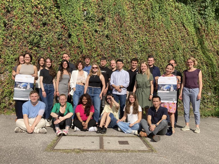 Teilnehmerinnen und Teilnehmer der ersten Passau Summer School for Applied Ethics (PASSAE); Foto: Universität Passau