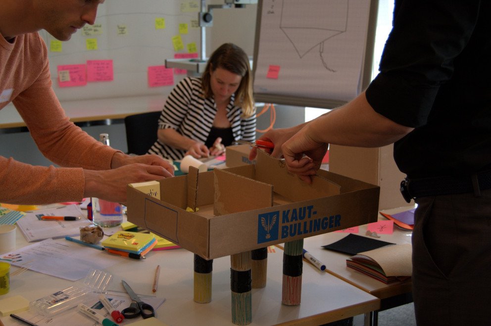 Eine Art "Villa Kunterbunt" f&uuml;r Promovierende stellt dieser Prototyp dar. Variable und multifunktionale (Frei-)R&auml;ume sollen Doktorandinnen und Doktoranden verschiedener Disziplinen zusammenbringen, zum Austausch und zur Zusammenarbeit motivieren. Foto: Universit&auml;t Passau