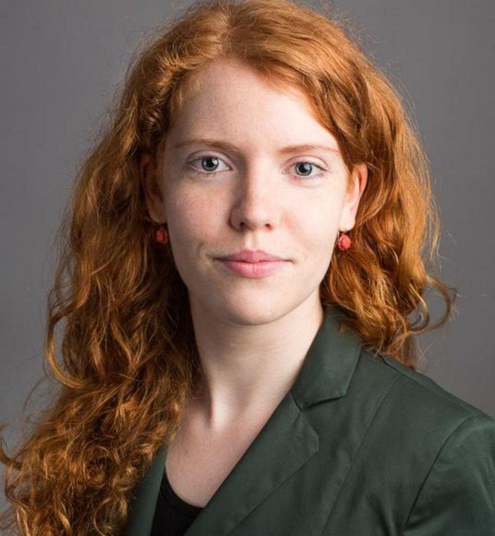 Dr. Carola Lau