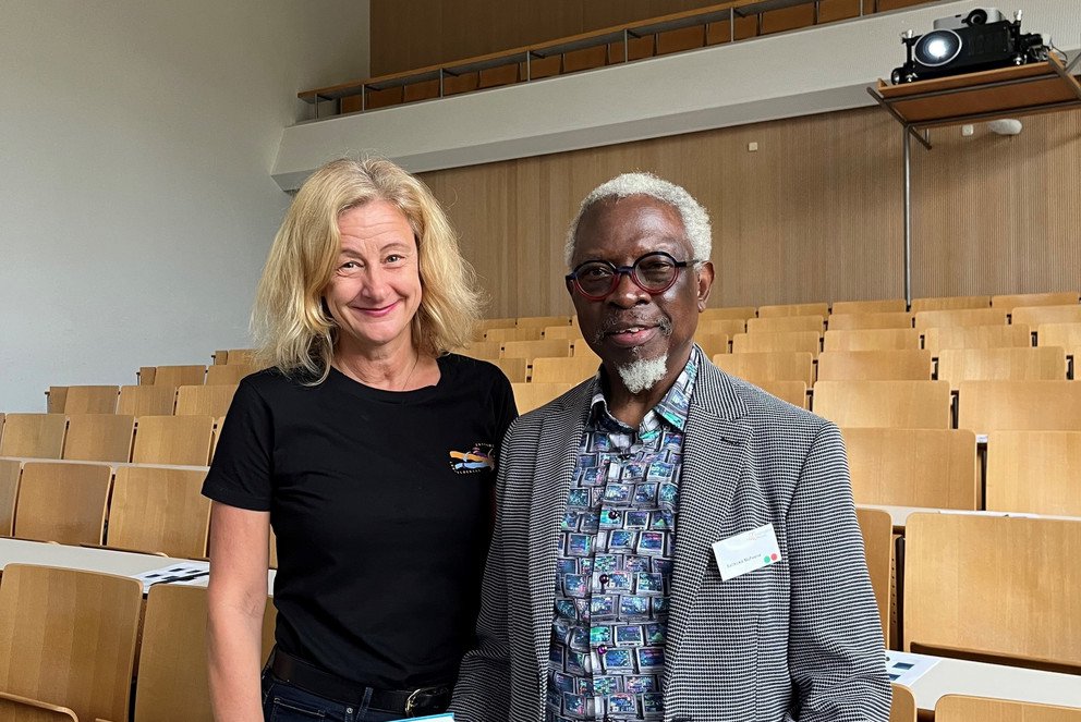 Prof. Dr. Ursula Reutner und Salikoko Mufwene (University of Chicago), Foto: Gabrielle Cornefert