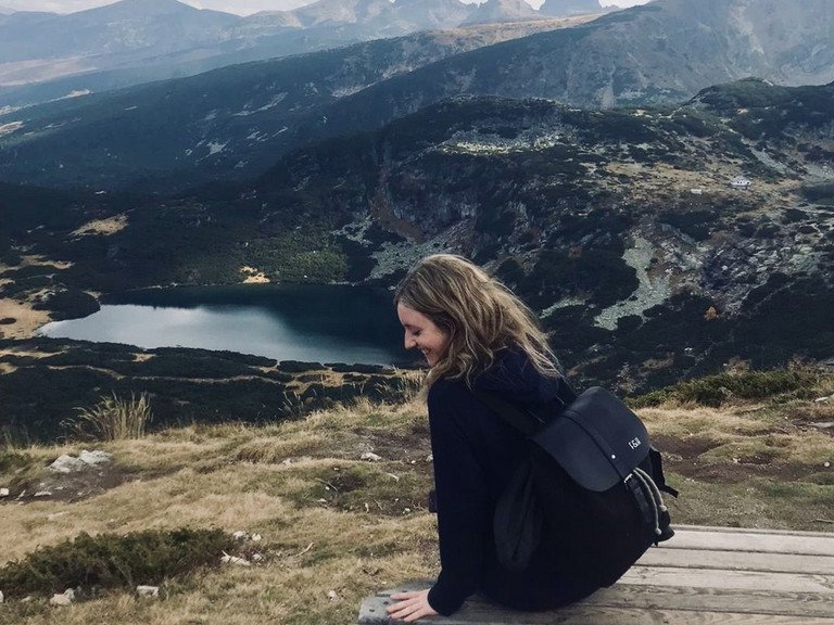 Jana an einem der Rila-Seen