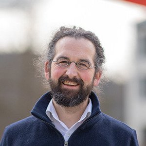 Professor Florian T&ouml;pfl