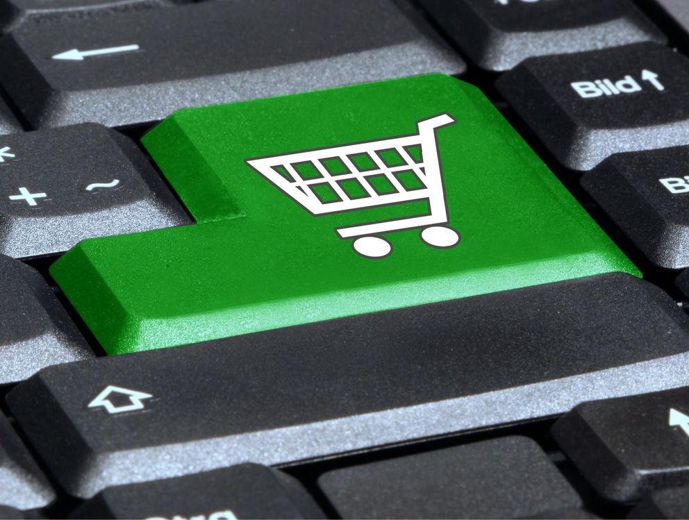 eks54 EnterKeySign - english: keyboard with green key shopping c Sustainable purchasing scheme
