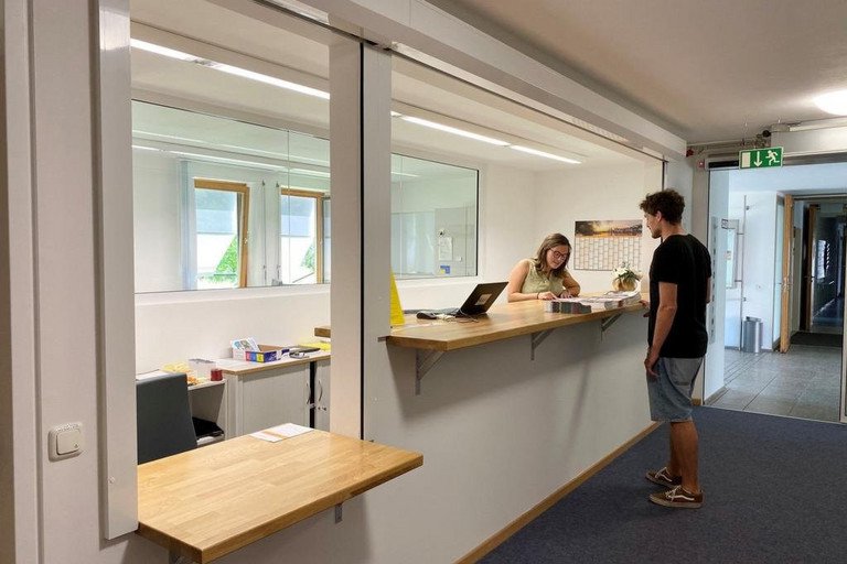 Dekoratives Bild der Kachel 'Serviceangebote'