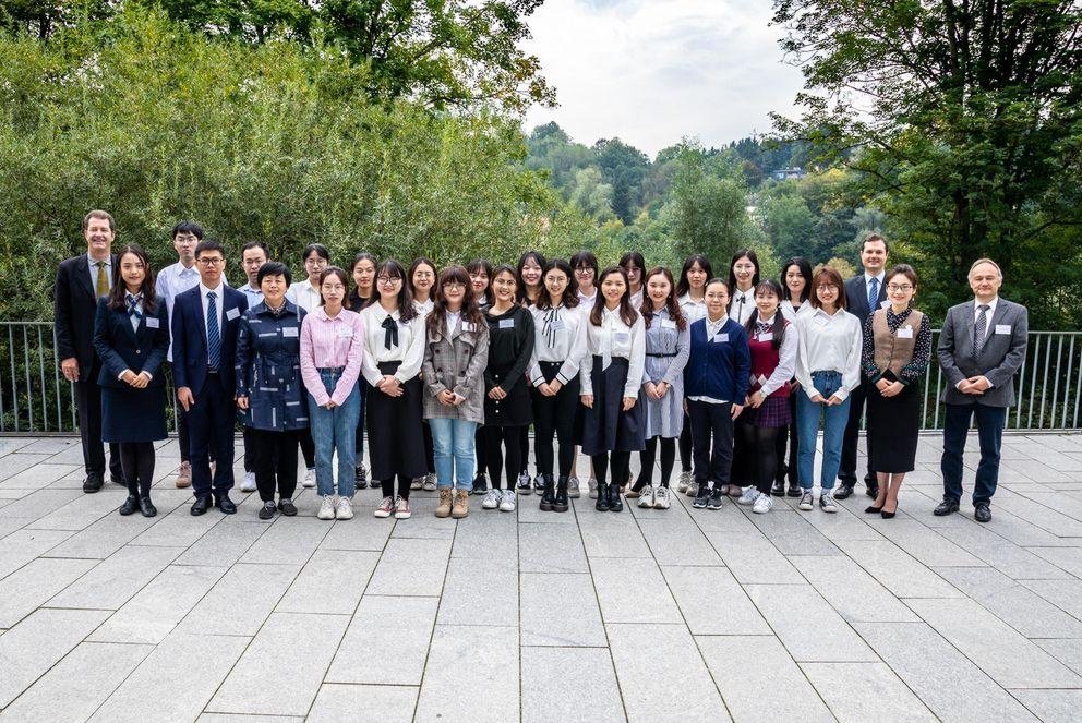 Gruppenfoto der Teilnehmerinnen und Teilnehmer sowie Verantwortlichen der ZLF-Autumn-School