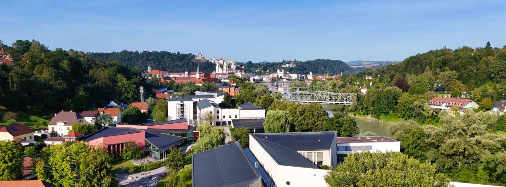Luftbild vom Campus der Universität Passau
