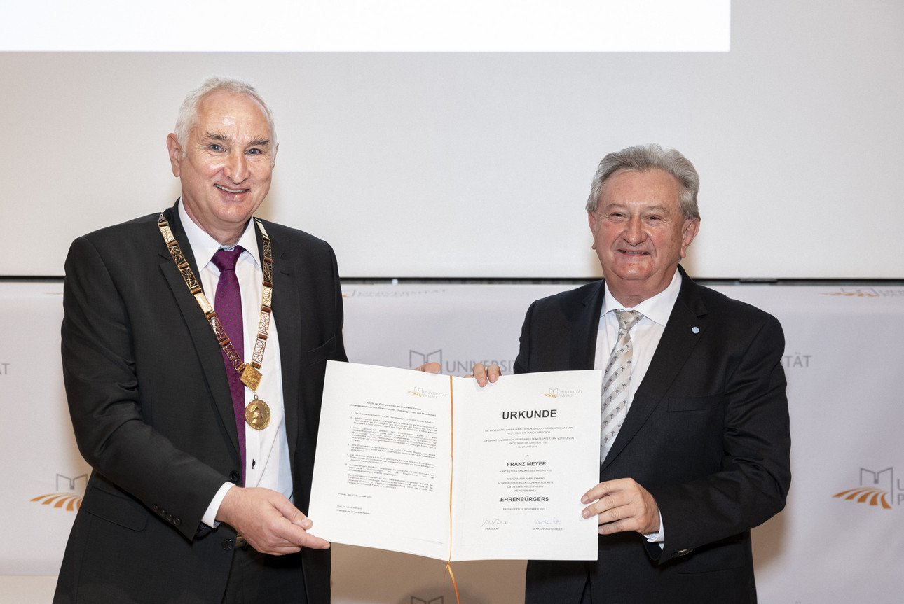Pr&auml;sident Prof. Dr. Ulrich Bartosch und Franz Meyer