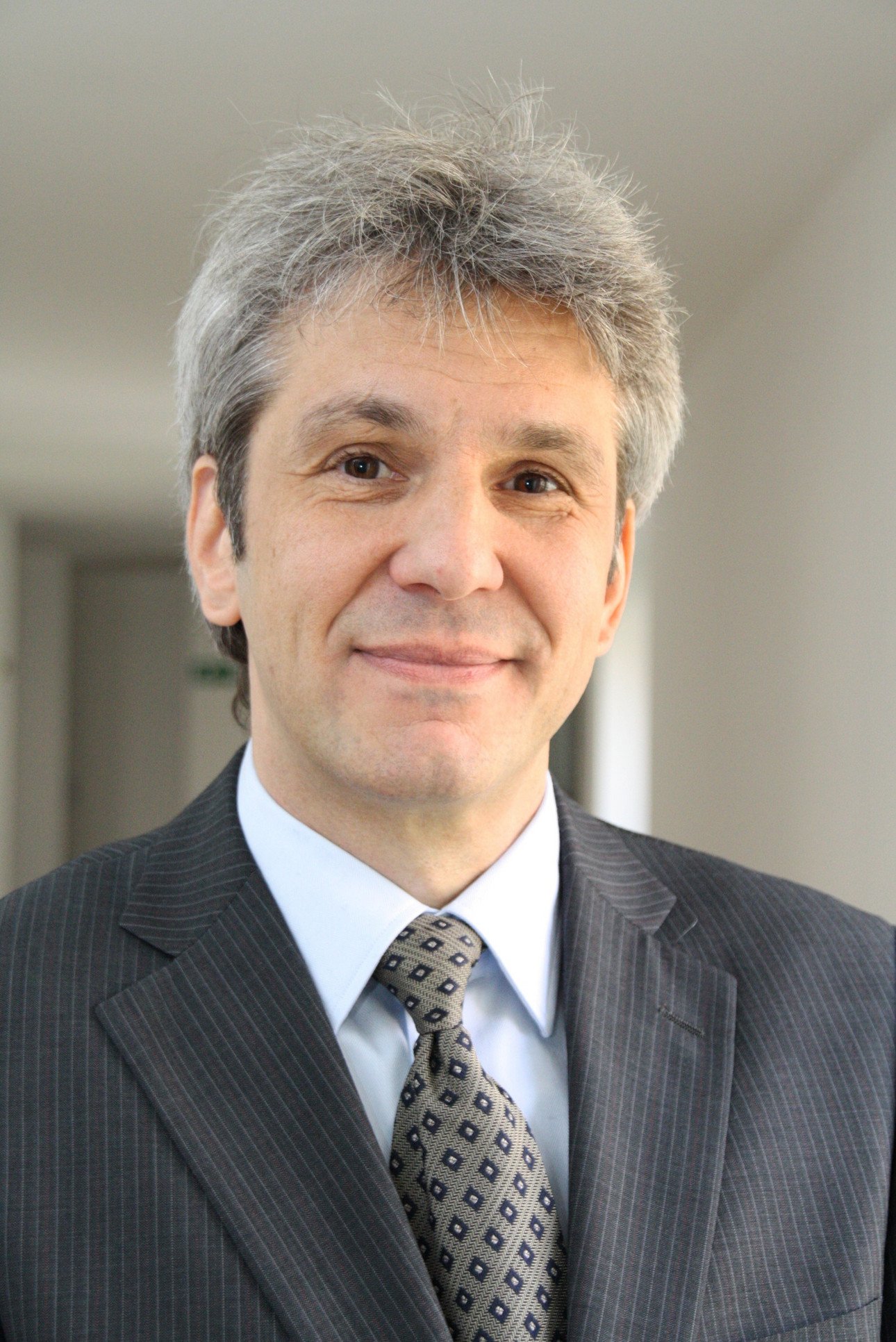 Foto von Prof. Dr. Dr. Manfred Brocker