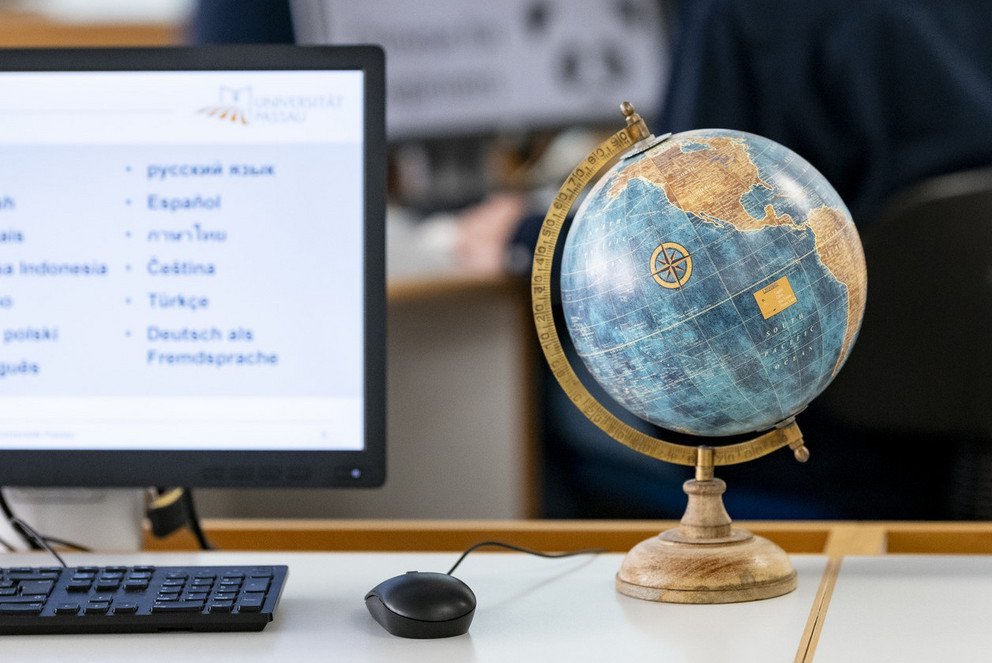 Studierende können internationale Erfahrungen im Ausland sammeln oder direkt vor Ort an der Universität Passau, Foto: Universität Passau