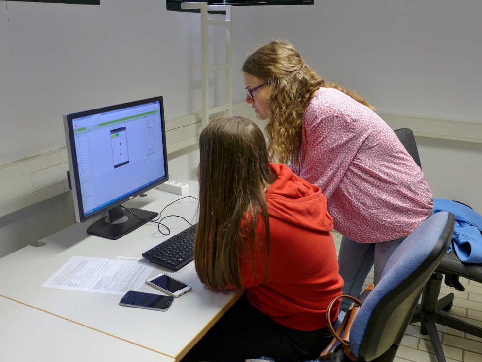 Apps selbst programmieren unter Anleitung des Teams der Fachschaft Informatik