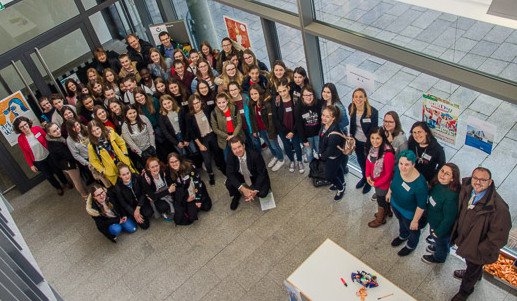 Sch&uuml;lerinnen Gruppenbild