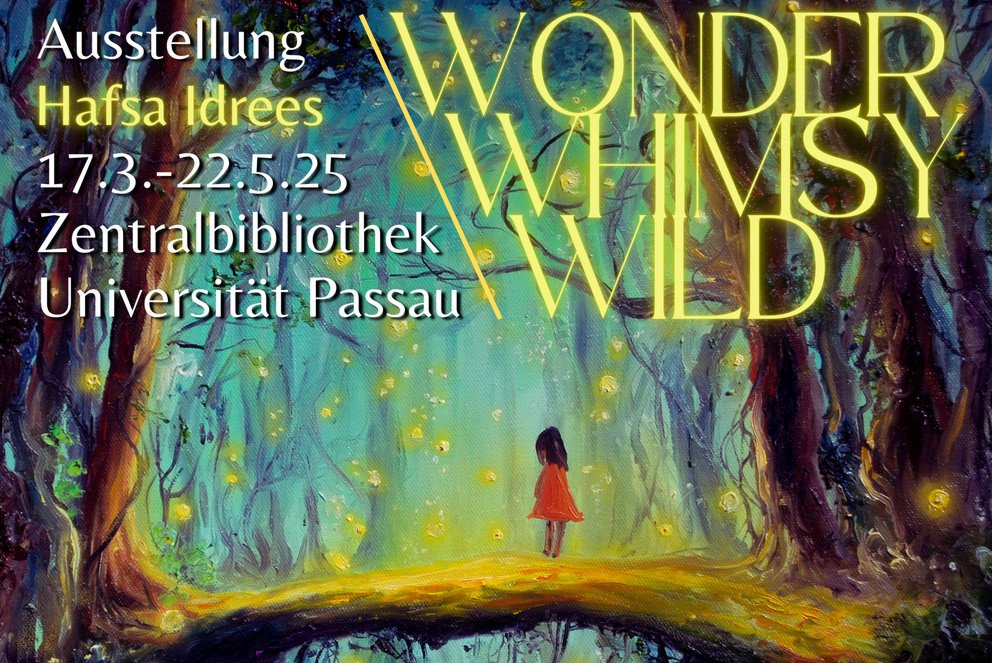 Name, Zeit und Ort der Ausstellung; im Hintergrund ein Gemäldeausschnitt, eine Person in einem mystischen Wald mit Lichtern