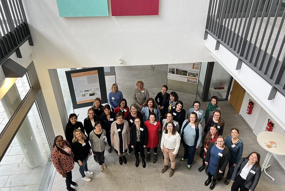 Die Stipendiatinnen der Bayerischen Gleichstellungsförderung zu Besuch an der Universität Passau. Foto: Universität Passau