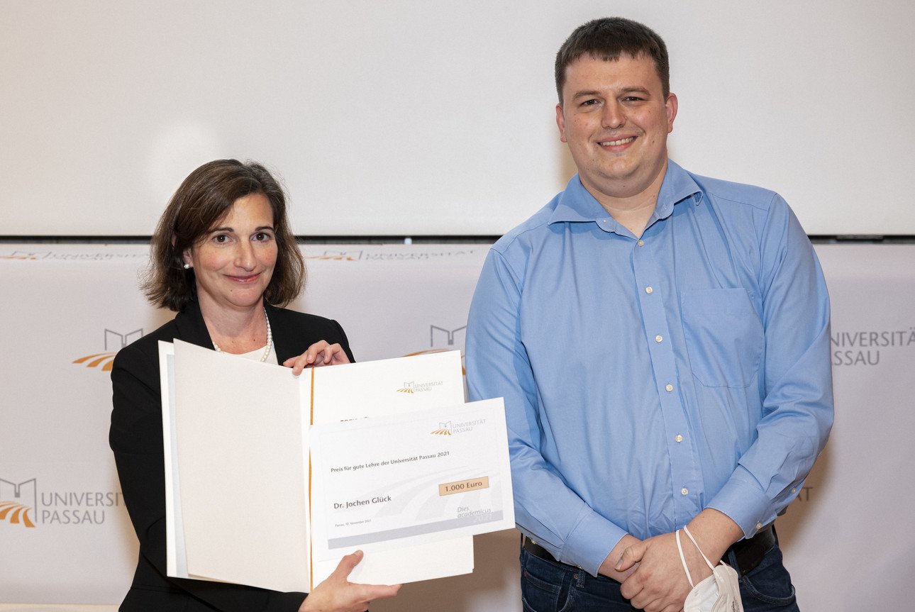 Prof. Dr.&nbsp;Bettina Noltenius und Dr. Jochen Gl&uuml;ck