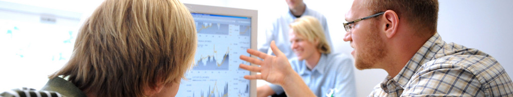 Symbolbild Studierende am Bildschirm