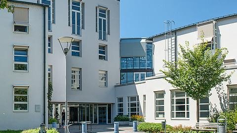 Wirtschaftswissenschaftliche Fakultät