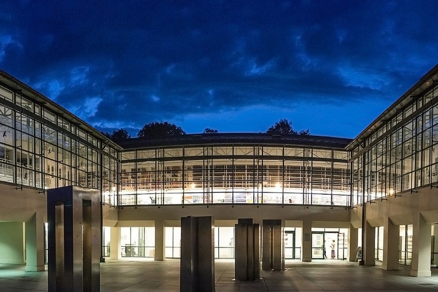 Außenaufnahme der Zentralbibliothek