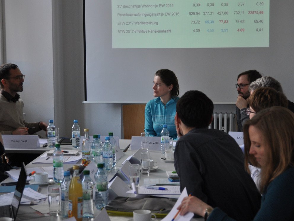 Zu sehen ist der Moderator des 3. Panels Dr. Martin Bartl (Martin-Luther-Universit&auml;t Halle-Wittenberg).