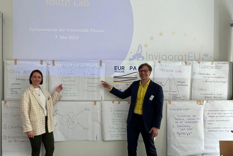 Florence Ertel und Julian Plottka beim InvigoratEU Youth Lab an der Universität Passau; Foto: Jan Luka Keusemann