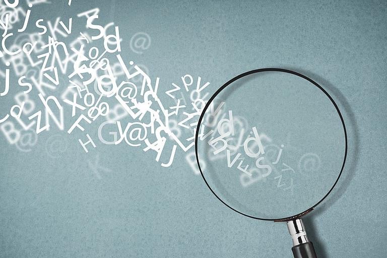 Dekoratives Bild der Kachel 'Glossar'