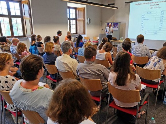Vortrag von Dr. Ognian Hishow, Foto: Florian Rampelt