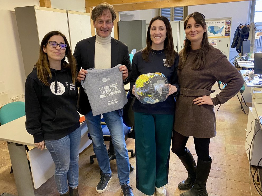 Prof. Barmeyer und Mitarbeiterinnen des Akademischen Auslandsamtes, Lucia Bartolucci, Giulia Rilli, Cristina Galluccio