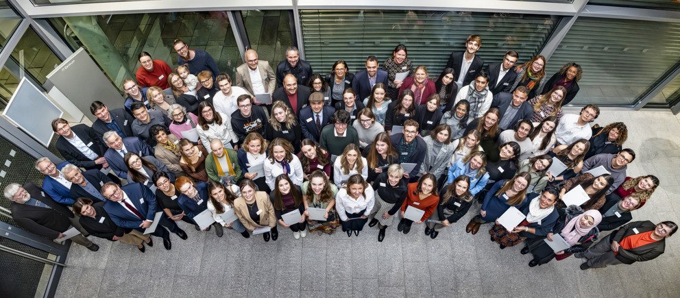 In diesem Jahr erhalten insgesamt 65 besonders begabte und engagierte Studierende an der Universität Passau ein Deutschlandstipendium. Foto: Universität Passau