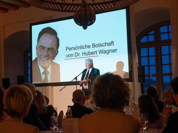 Prof. Gottlieb