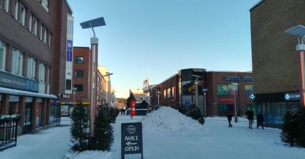 Öffentlicher Einkaufsplatz in Finnland