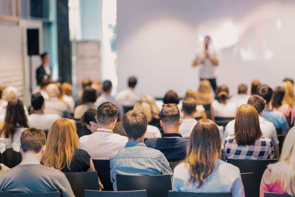 agung zu gendergerechter Sprache an der Universität Passau