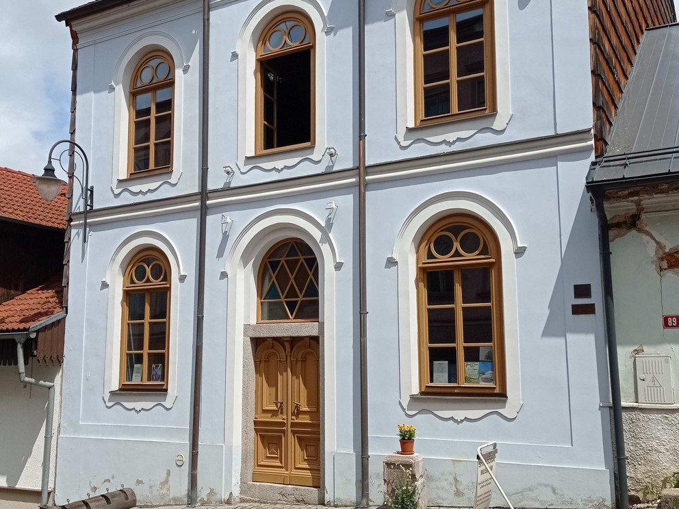 Vysvětluj&iacute;c&iacute; videa