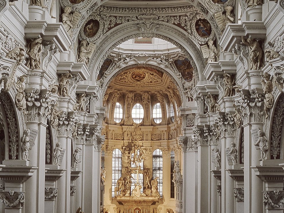 Langhaus Dom