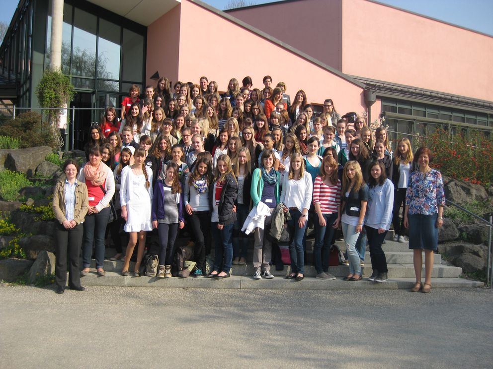 Die 85 Teilnehmerinnen am Girls' Day 2013.