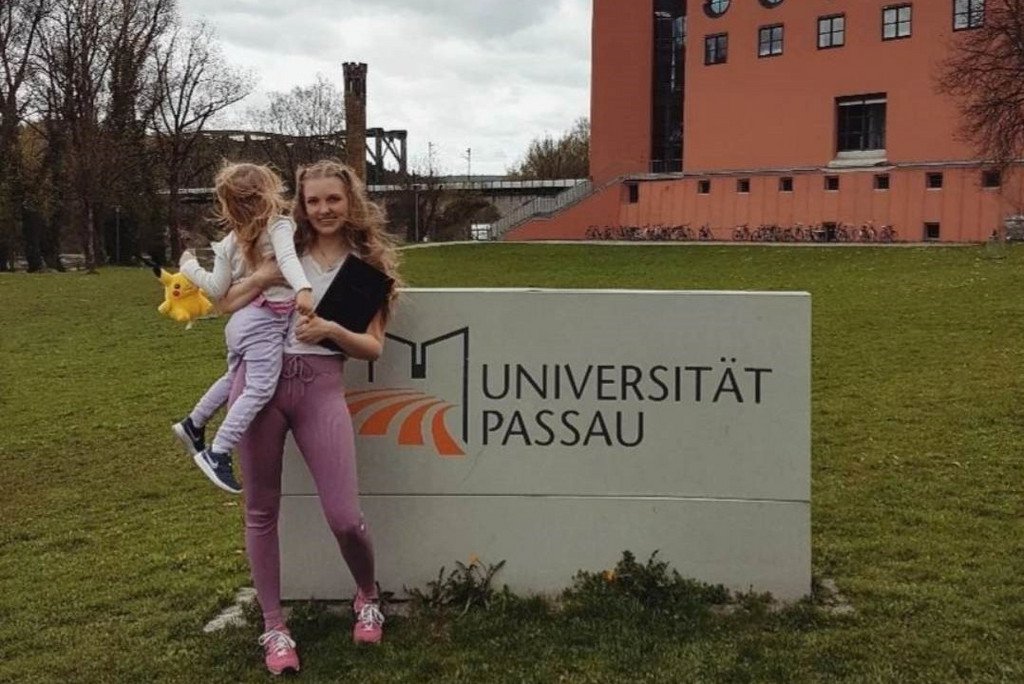Foto von Valentina Just und ihrer Tochter