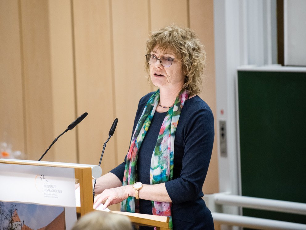 Erziehungswissenschaftlerin Prof. Dr. Jutta M&auml;gdefrau stellt der politischen Praxis eine wissenschaftliche Perspektive gegen&uuml;ber