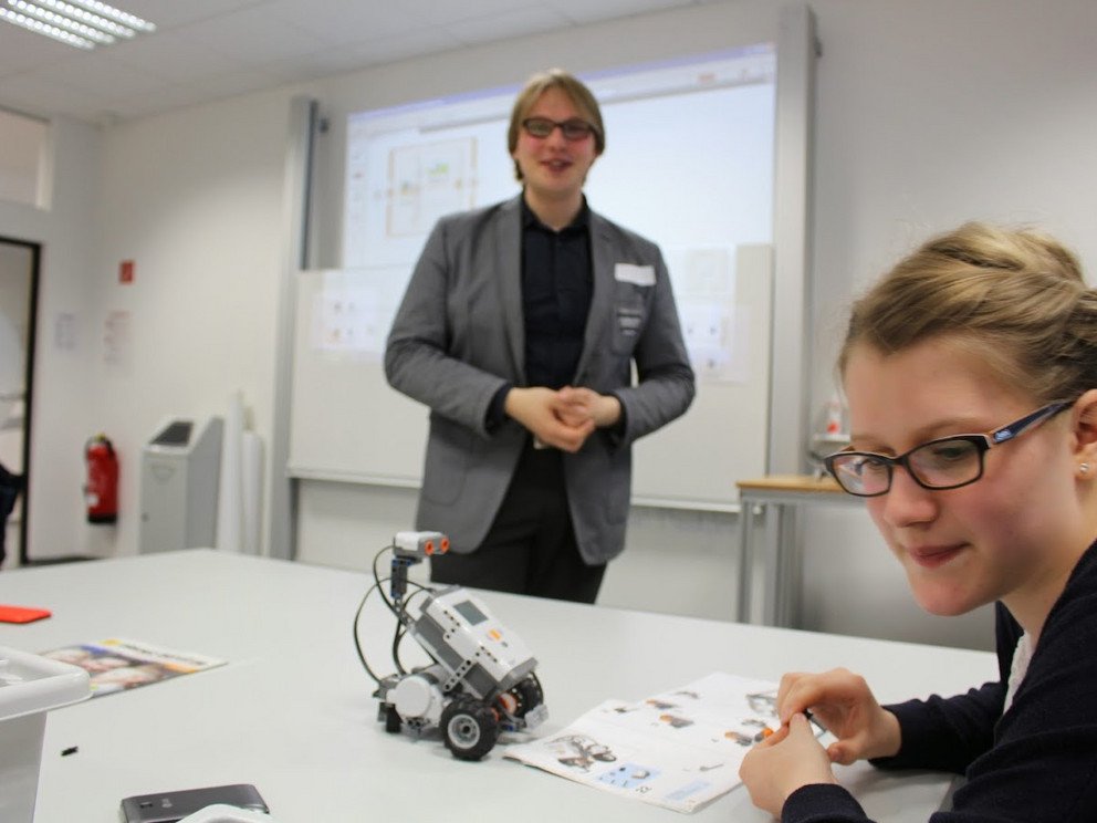 Philosophieren über "Roboter-Gesetze"