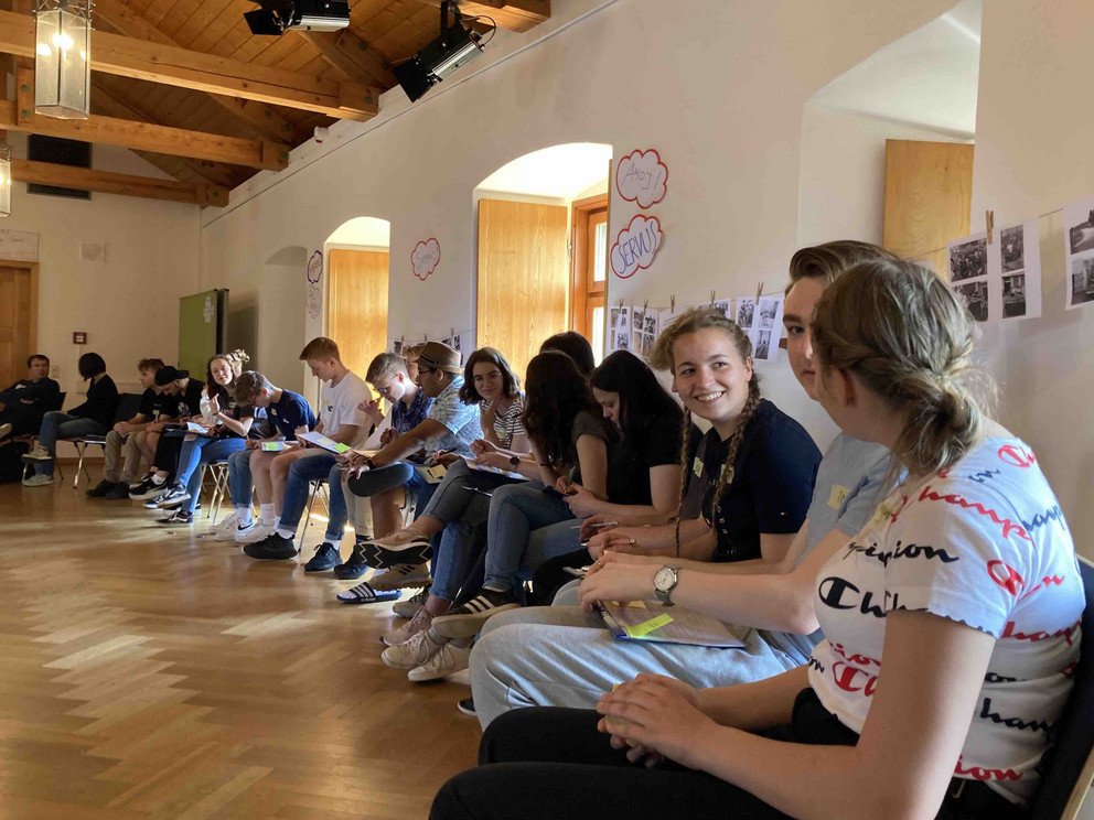 H&ouml;ll/L&iacute;skov&aacute;