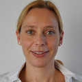 Portraitbild Dr. Julia Hagn 
